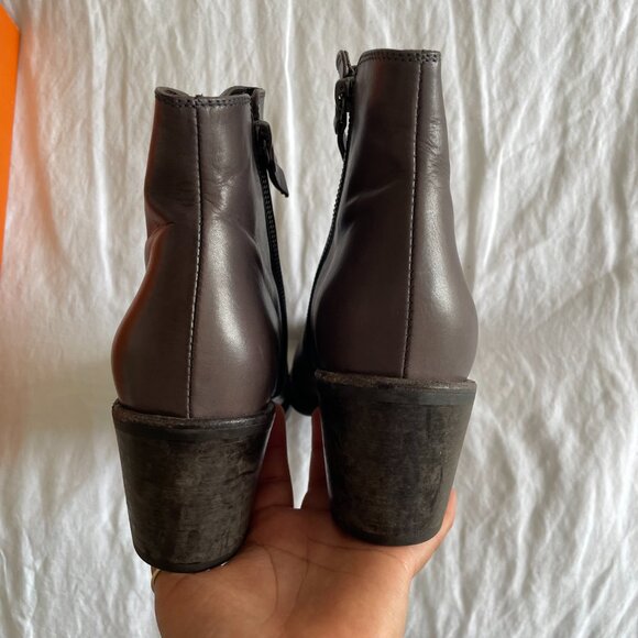 AGL Attilio Giusti Leombruni Women's Ella Booties (sz 8) - Picture 5 of 11